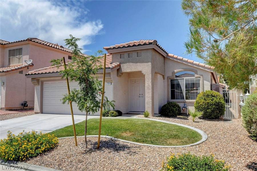 7914 Fall Harvest Drive, Las Vegas, NV 89147