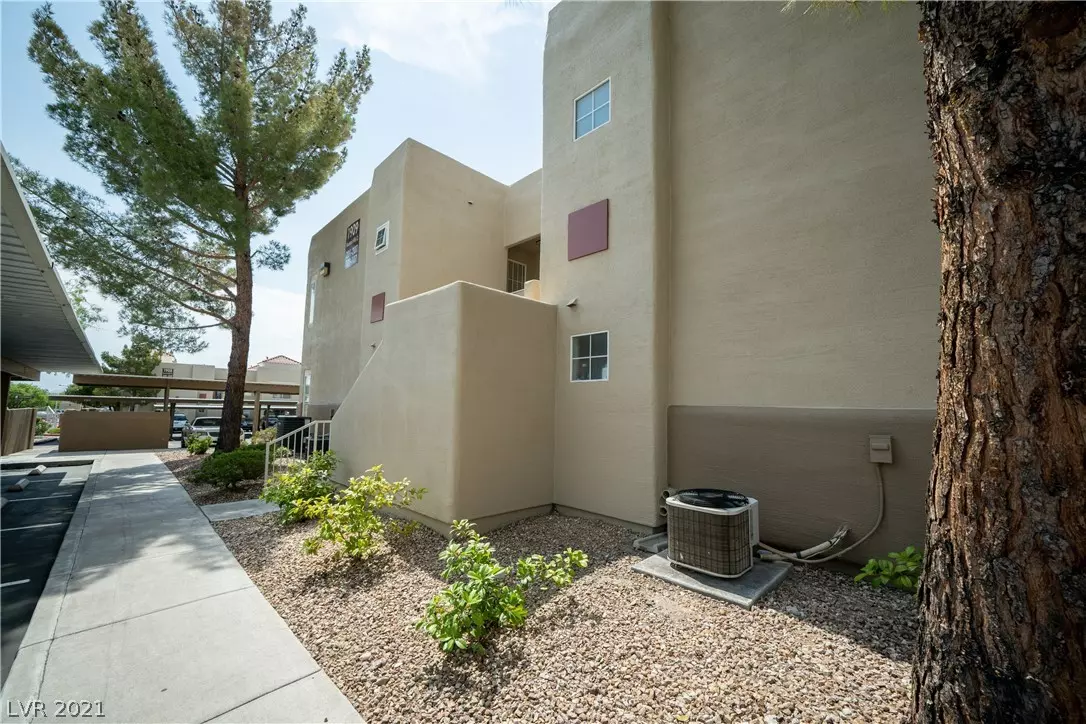 Las Vegas, NV 89128,1909 Villa Palms Court #206