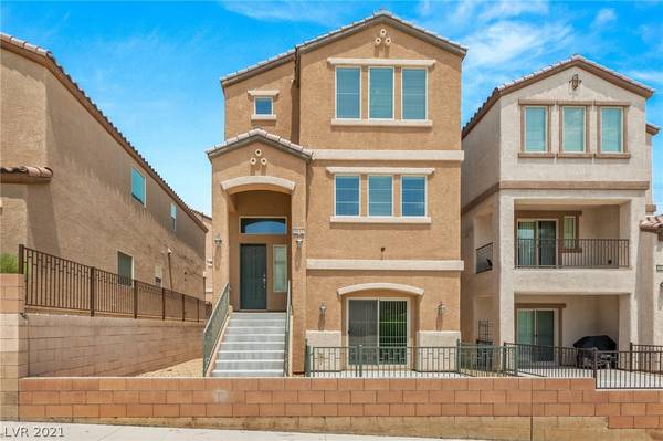 8933 Hand Painted Court, Las Vegas, NV 89149