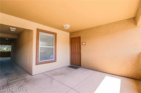 5055 W Hacienda Avenue #2124, Las Vegas, NV 89118