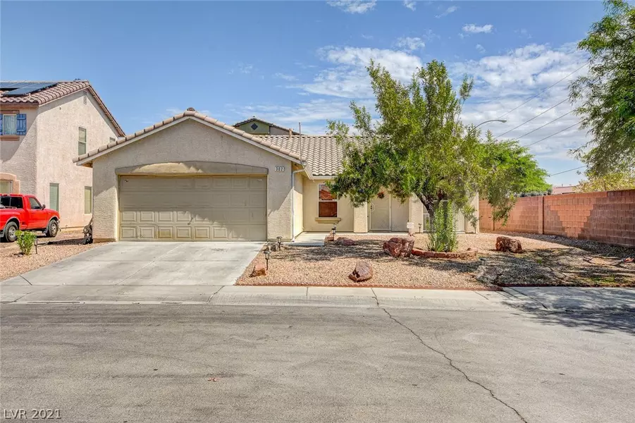 302 Hopedale Avenue, North Las Vegas, NV 89032