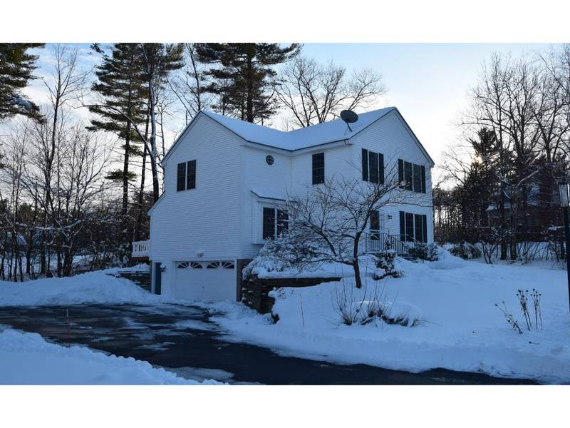 11 Drew Woods DR #11, Derry, NH 03038