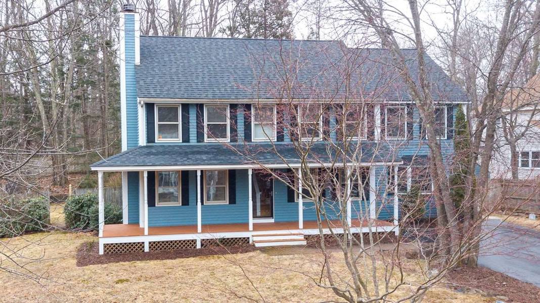 13 Donovan DR, Derry, NH 03038