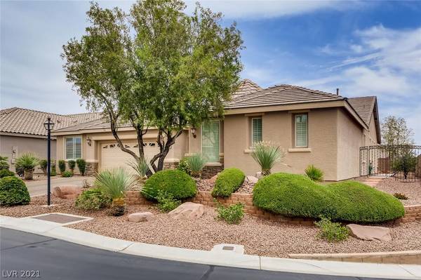 8504 Spotted Fawn Court, Las Vegas, NV 89131