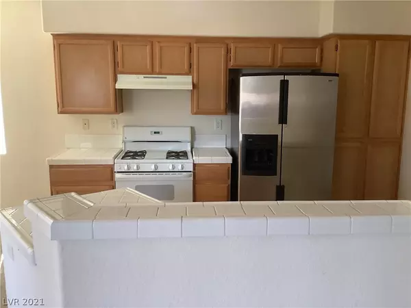 Las Vegas, NV 89183,1050 E Cactus Avenue #2074