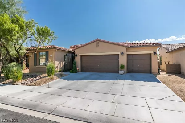 North Las Vegas, NV 89085,8042 Meadow Pasture Street