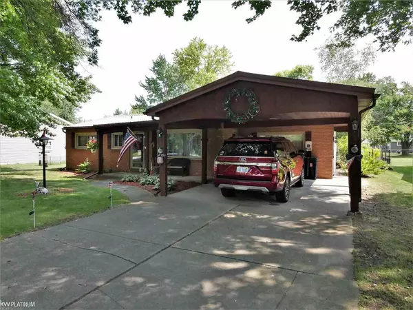 Port Huron, MI 48060,2586 Evergreen Lane