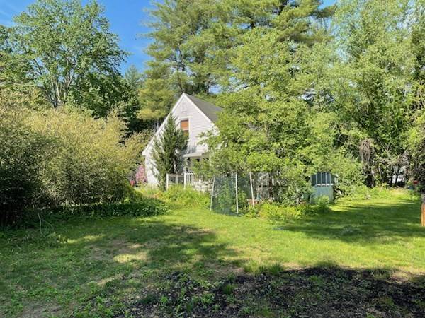 Montague, MA 01376,2 Pinewood Circle