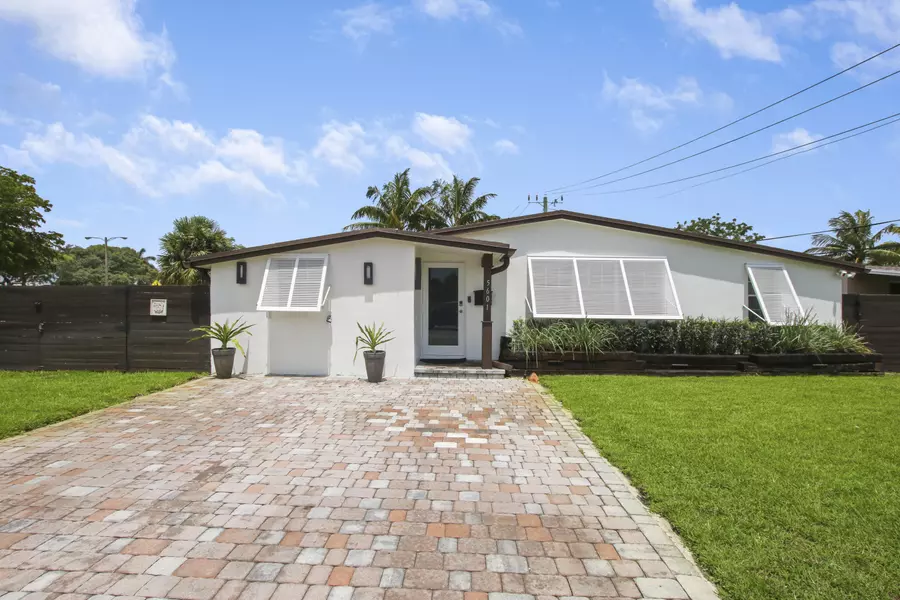 5601 NE 8 AVE, Oakland Park, FL 33334