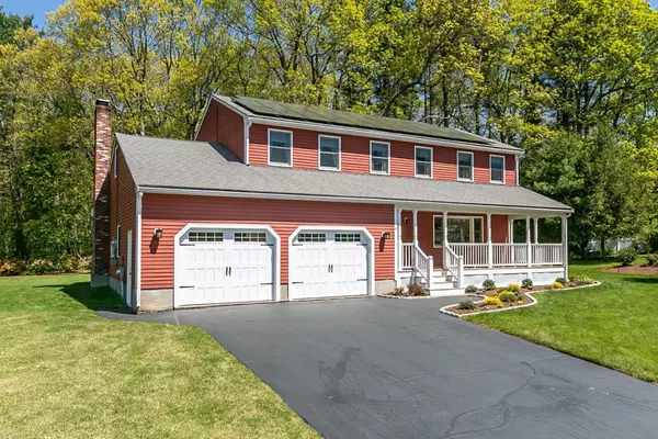 6 Cranmore Rd, Medfield, MA 02052