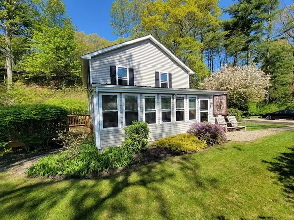 West Brookfield, MA 01585,17 Checkered Ln