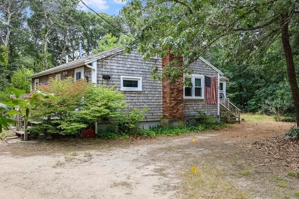 Eastham, MA 02642,30 Circle Dr