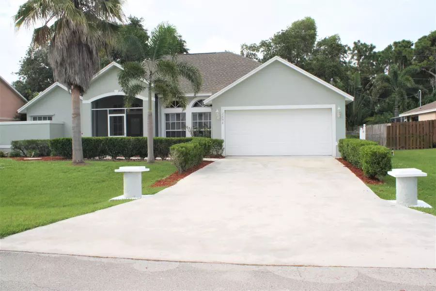 2698 SE Clareton TER, Port Saint Lucie, FL 34952