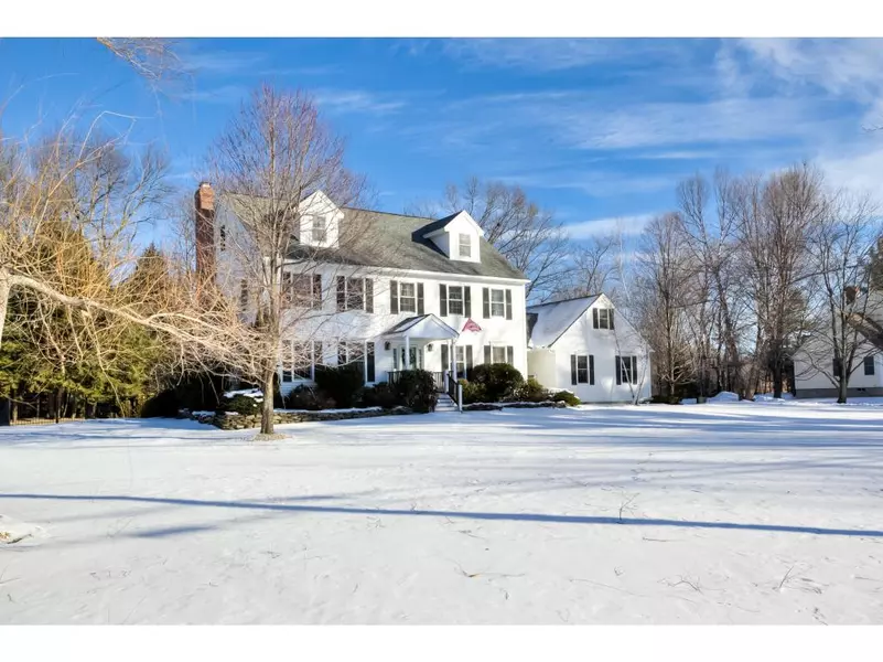 157 Middle RD, Brentwood, NH 03833