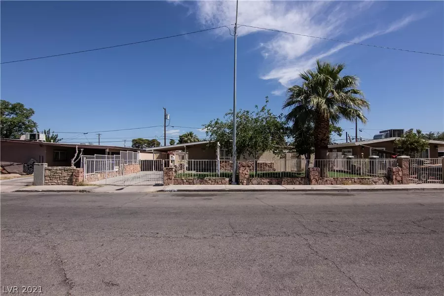 2604 Reynolds Avenue, North Las Vegas, NV 89030