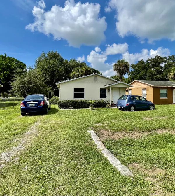 Fort Pierce, FL 34946,5009 Juanita AVE