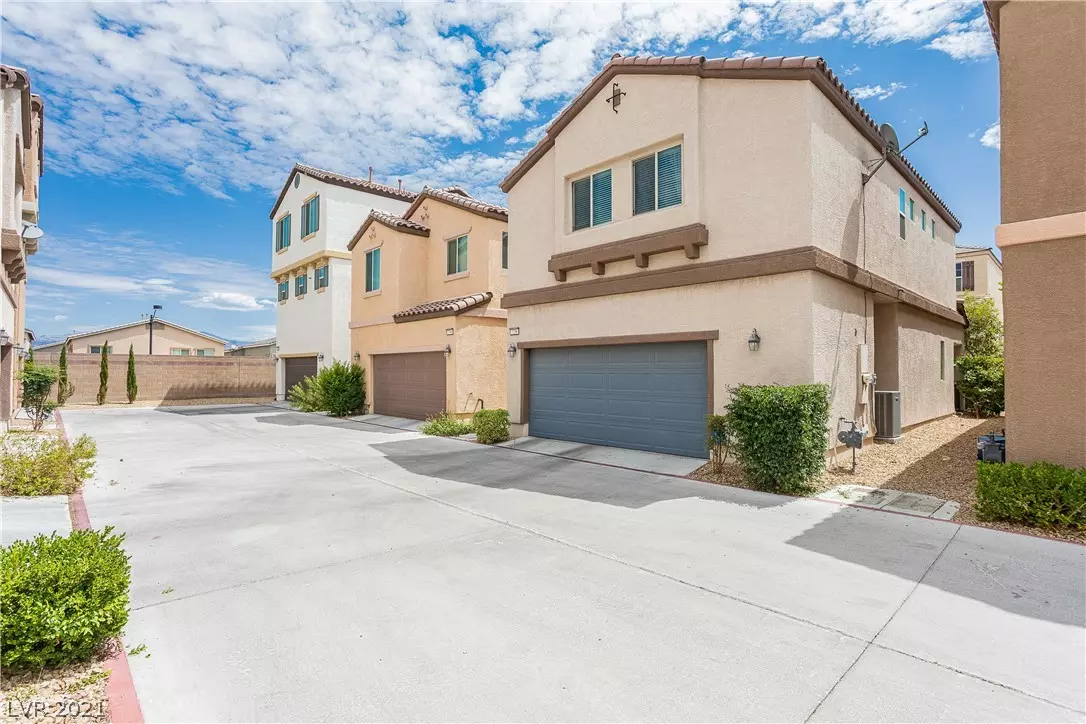 Las Vegas, NV 89149,7756 Mellow Motifs Court