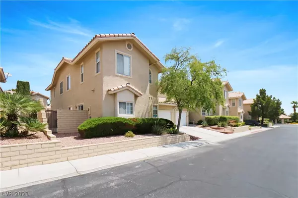 Las Vegas, NV 89117,9348 Golden Timber Lane