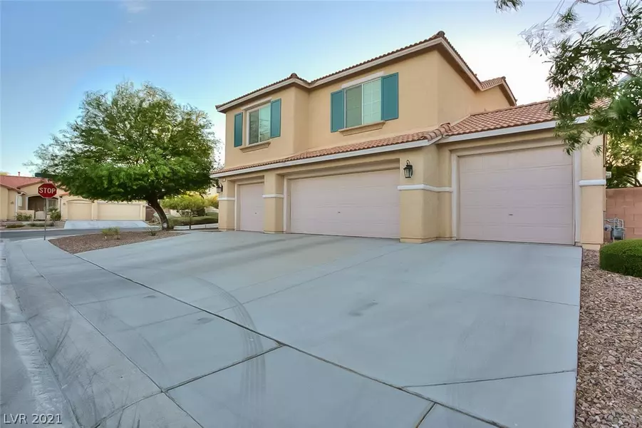 6621 Arbor Bluff Court, North Las Vegas, NV 89084