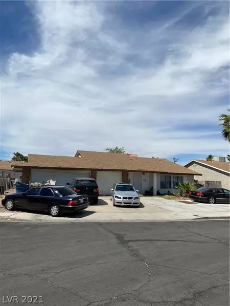 5226 Golden Spring Avenue, Las Vegas, NV 89146