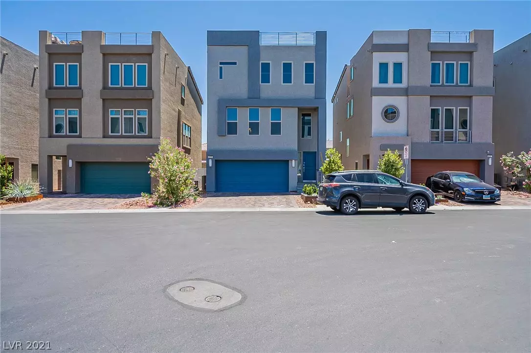 Las Vegas, NV 89113,8103 Haywood Estate Avenue