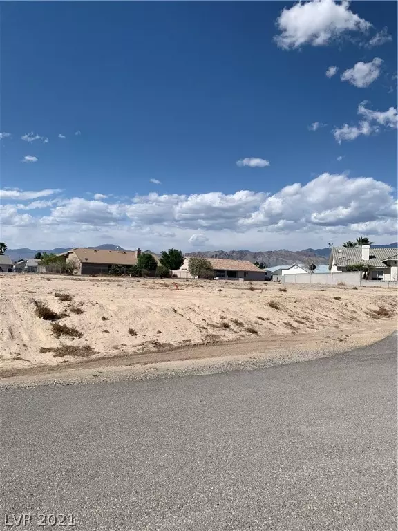 Pahrump, NV 89061,5340 Applewood Court