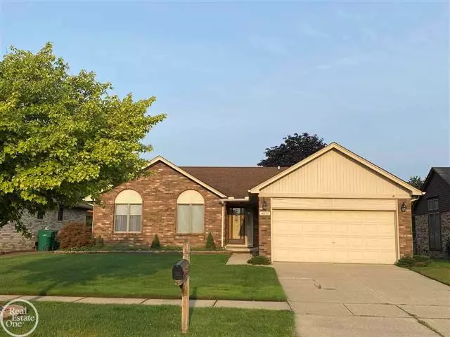 46787 ARAPAHOE, Macomb, MI 48044