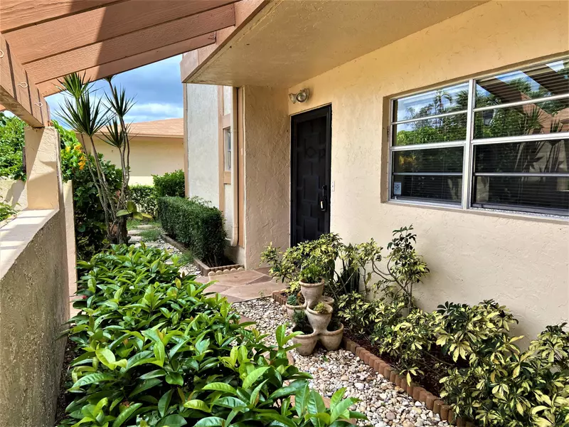 13689 Date Palm CT A, Delray Beach, FL 33484