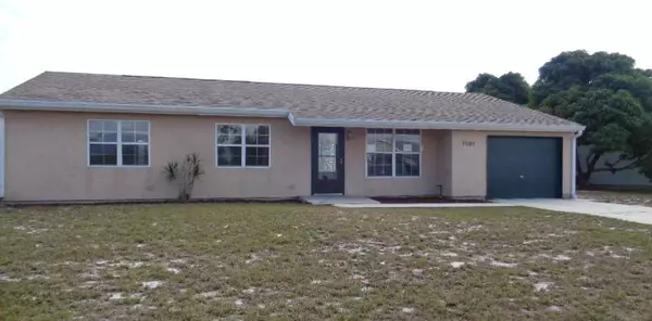 1381 SE Buckingham, Port Saint Lucie, FL 34952