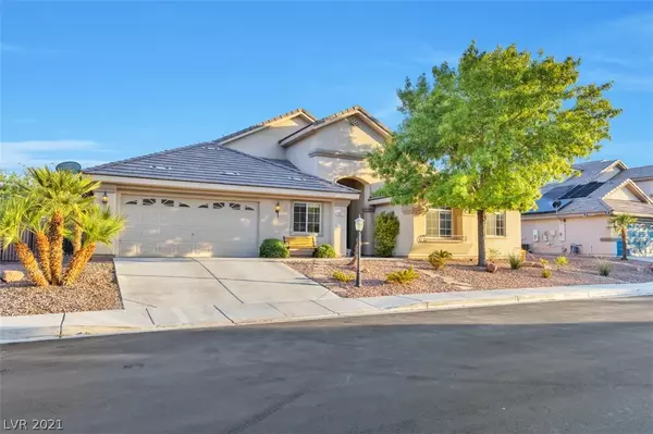 5909 Amber Station Avenue, Las Vegas, NV 89131