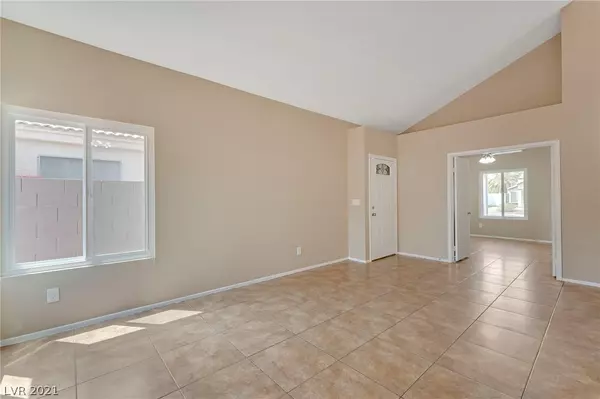 Las Vegas, NV 89119,7047 Orange Grove Lane