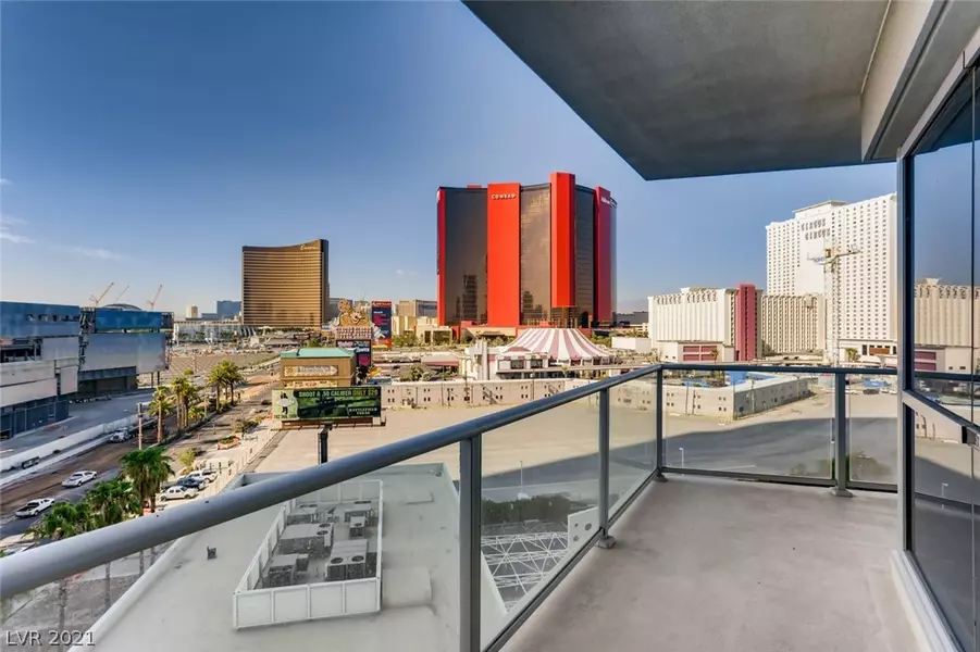 2700 LAS VEGAS Boulevard #709, Las Vegas, NV 89109