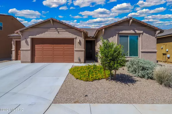 12431 N Sandby Green Drive, Marana, AZ 85653