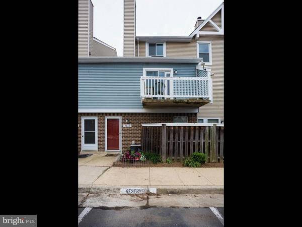 4469 PEMBROOK VILLAGE DR #140, Alexandria, VA 22309