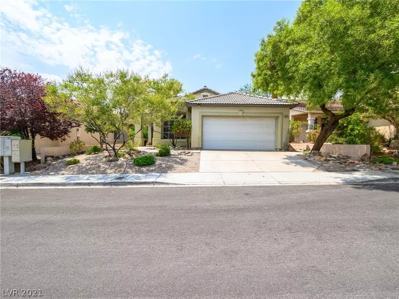 10721 WOODLORE Place, Las Vegas, NV 89144