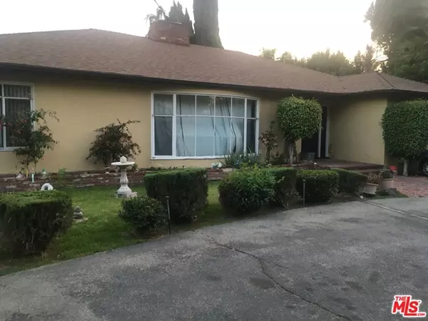 Downey, CA 90241,8430 Cherokee Dr