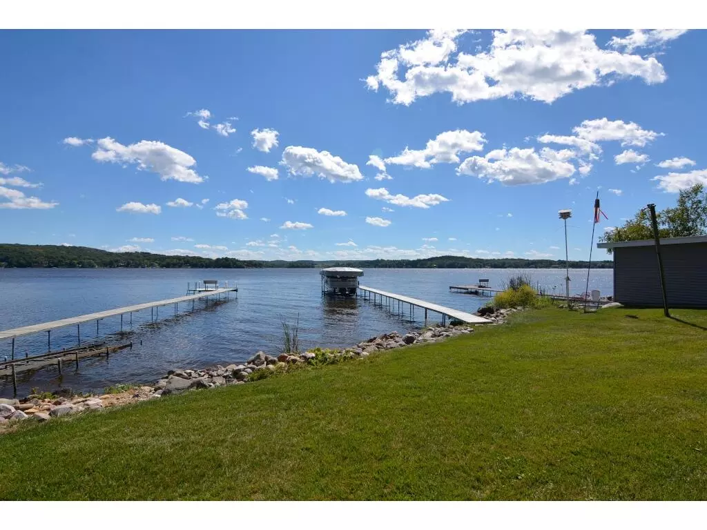 Merrimac, WI 53561,726 Lake Wisconsin Dr