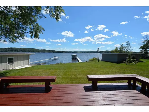 Merrimac, WI 53561,726 Lake Wisconsin Dr