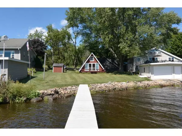 Merrimac, WI 53561,726 Lake Wisconsin Dr