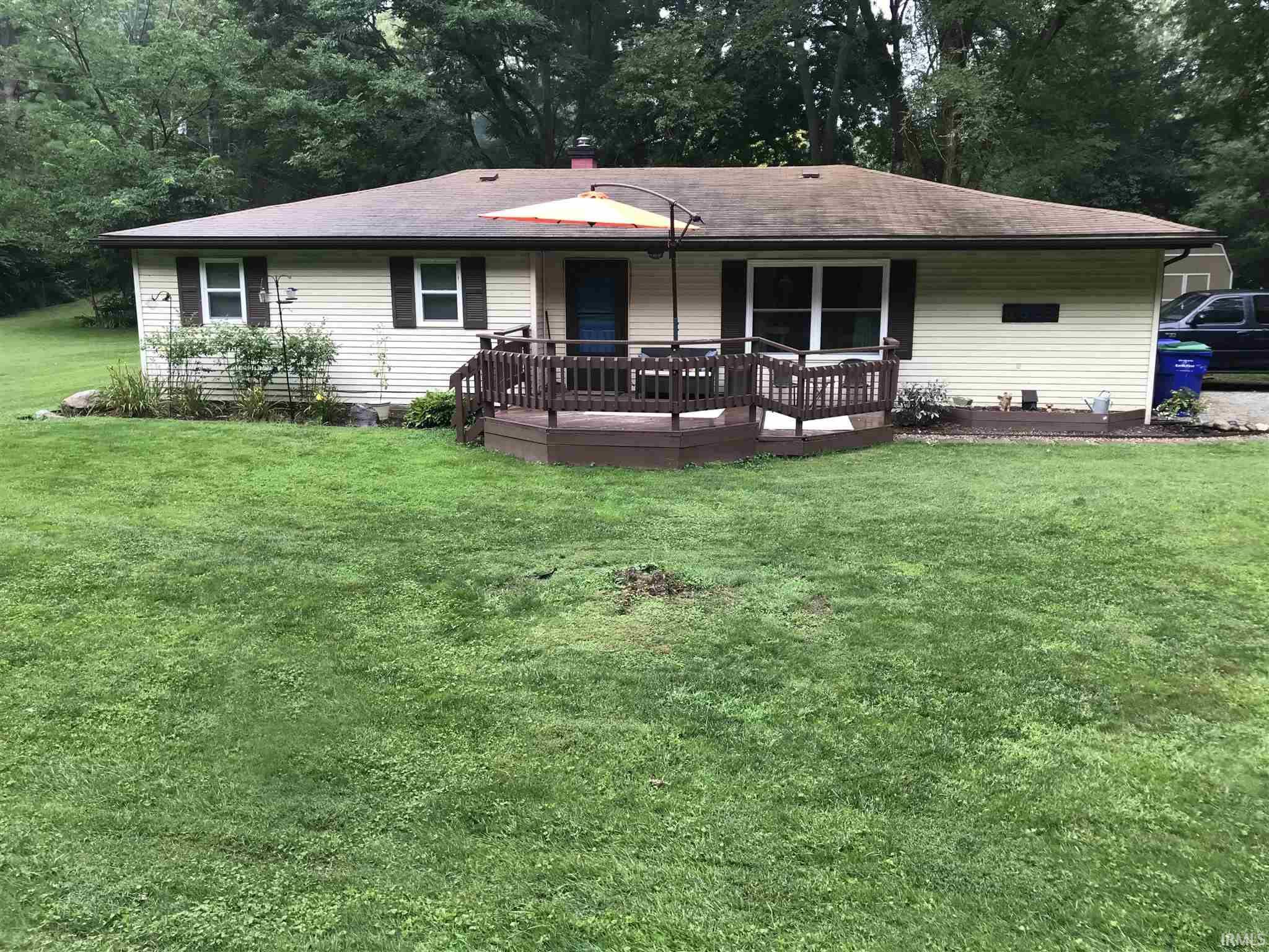 7629 W County Line Road, Roanoke, IN 46783