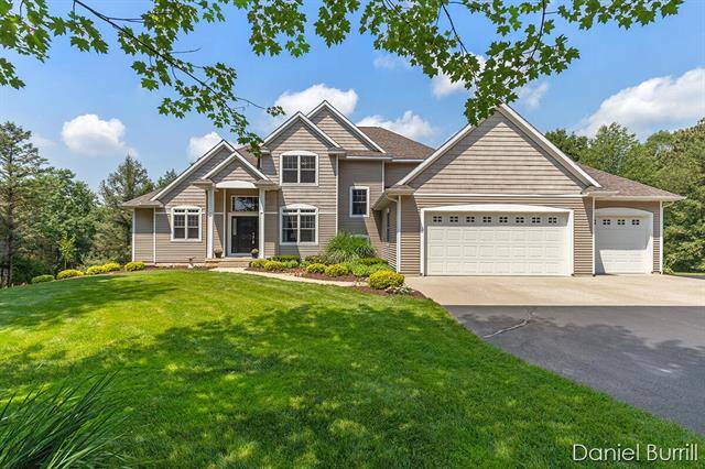 9571 Douglas Fir Court NE, Algoma Twp, MI 49345