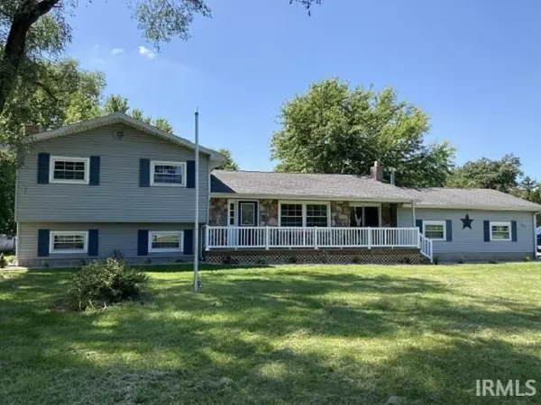 7015 S 100 W, North Judson, IN 46366