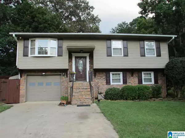 Fultondale, AL 35068,1630 PINEWOOD LANE