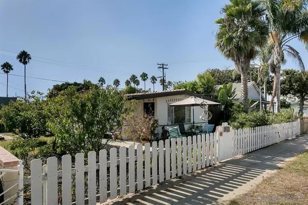 Oceanside, CA 92054,407 S Freeman