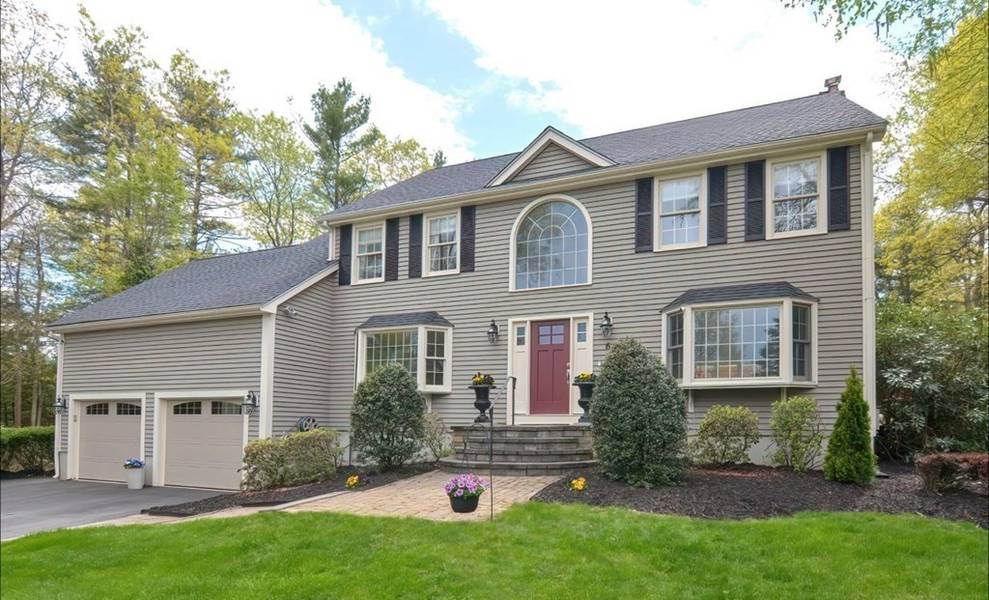 6 Tory Treasure Ln, Sharon, MA 02067