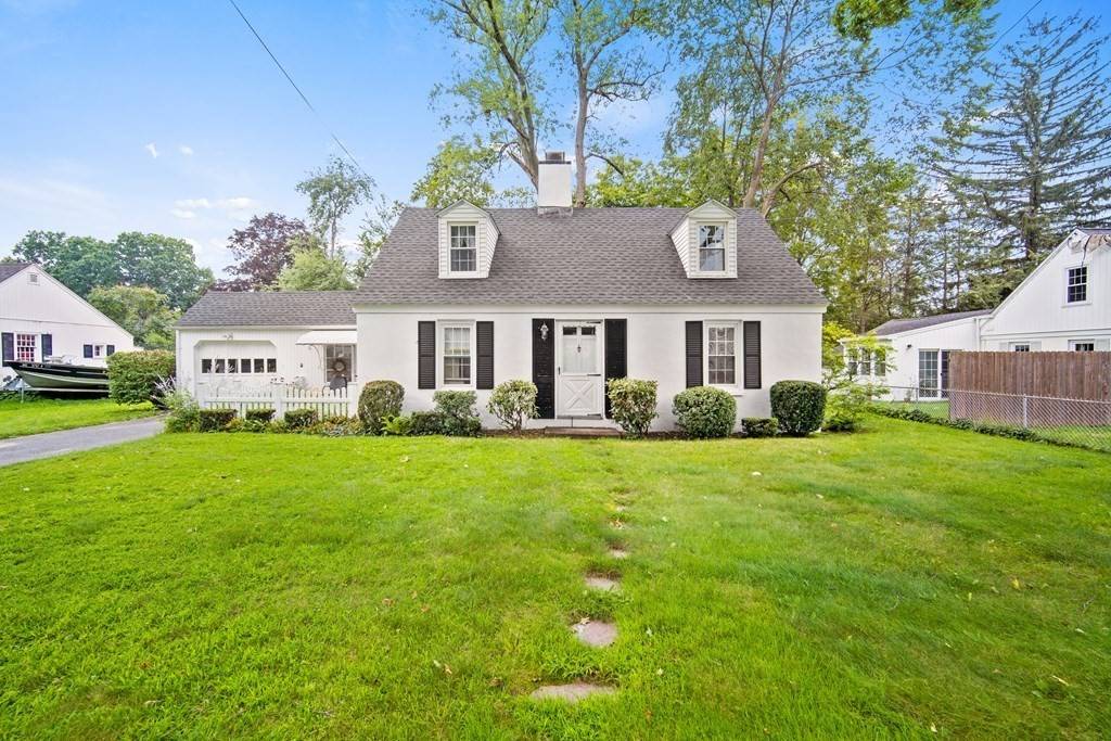 112 West Allen Ridge Rd, Springfield, MA 01118