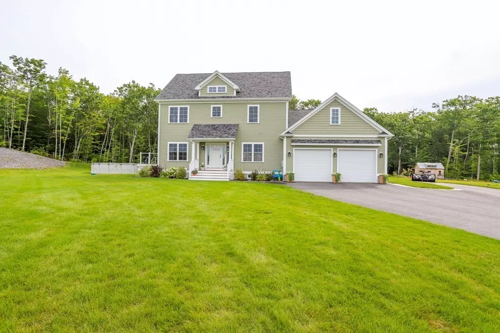 Westminster, MA 01473,22 Lighthouse Ln