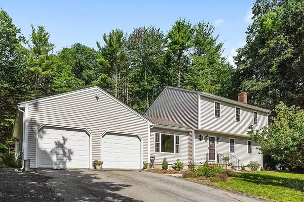 105 Converse Dr, Winchendon, MA 01475