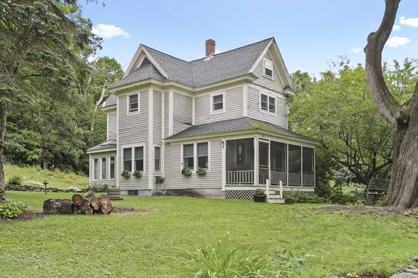 21 Prospect St, Princeton, MA 01541