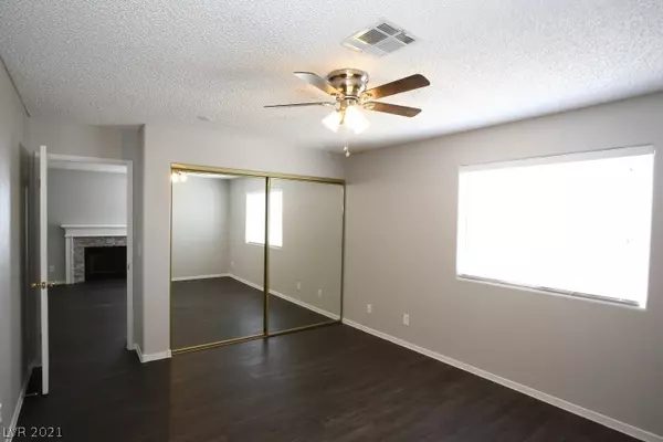 Las Vegas, NV 89117,3450 Erva Street #214